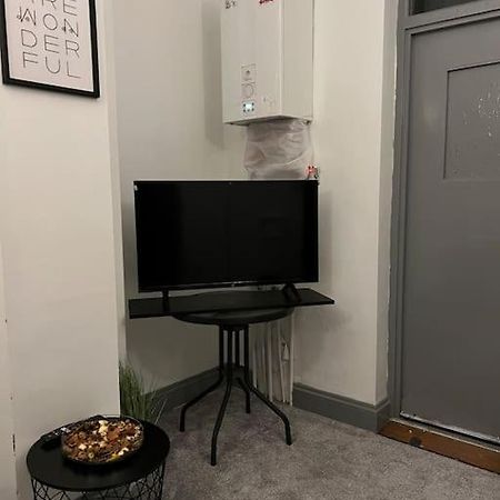 1 Bedroom Flat In Kings Cross! London Bagian luar foto