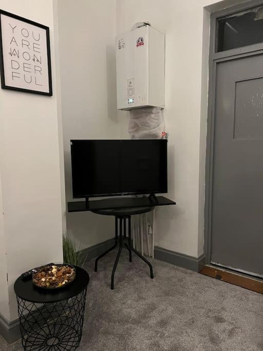 1 Bedroom Flat In Kings Cross! London Bagian luar foto